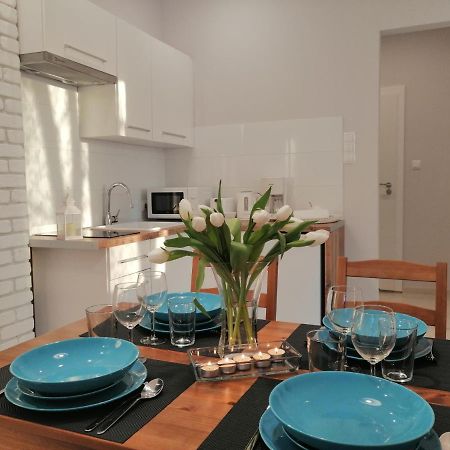 Cicha Przystan - Apartamenty Wyspa Solna Колобжег Екстериор снимка