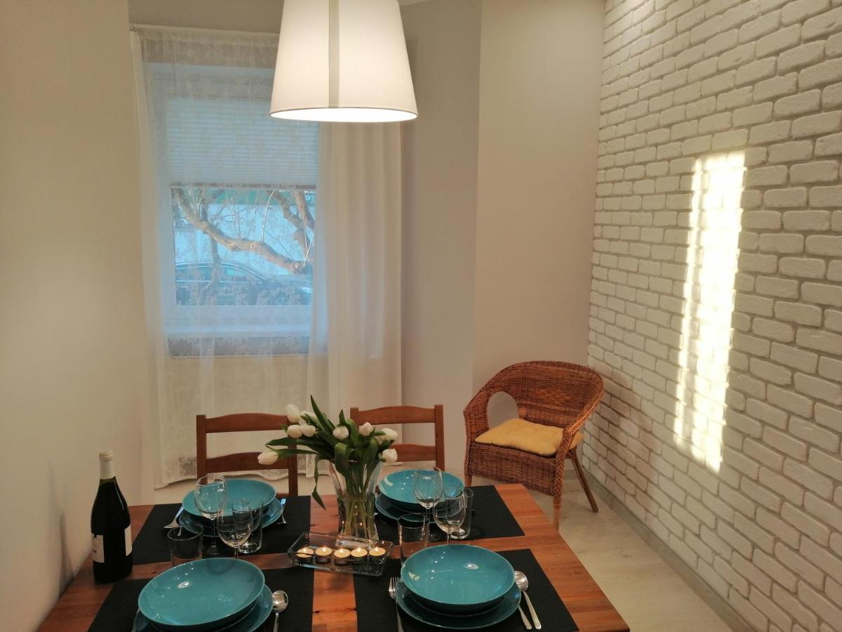 Cicha Przystan - Apartamenty Wyspa Solna Колобжег Екстериор снимка