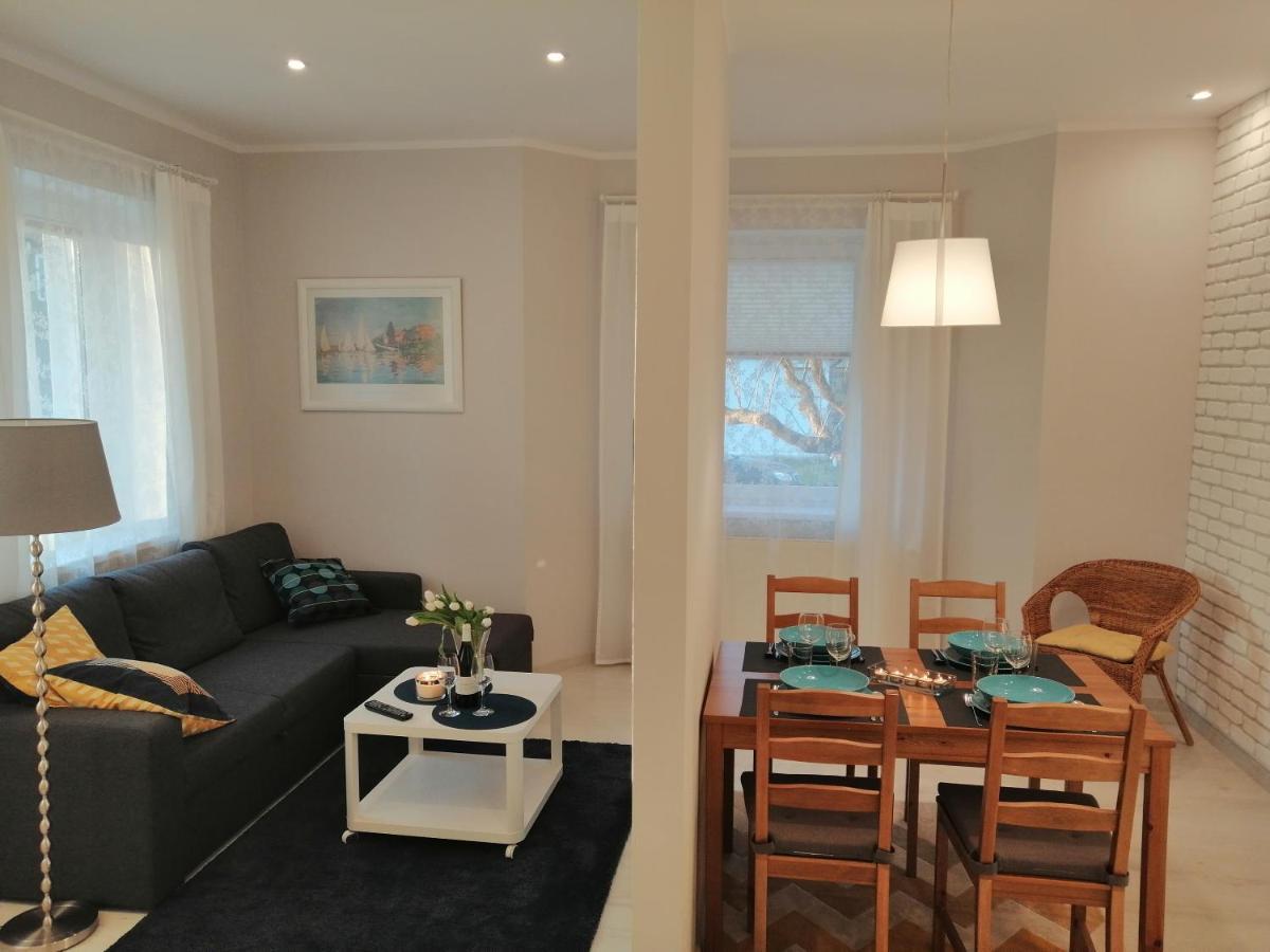 Cicha Przystan - Apartamenty Wyspa Solna Колобжег Екстериор снимка