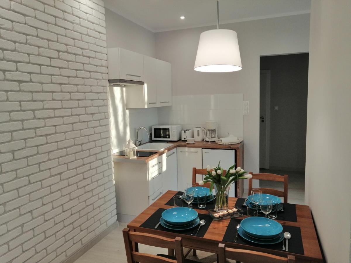 Cicha Przystan - Apartamenty Wyspa Solna Колобжег Екстериор снимка